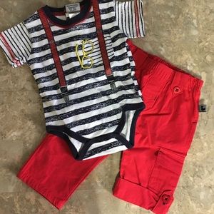 NEW baby boy bodysuit and pants set